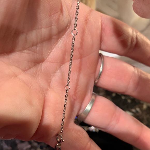 Sold‼️Beautiful 1ct pear shaped Moissanite necklace - Picture 4 of 6